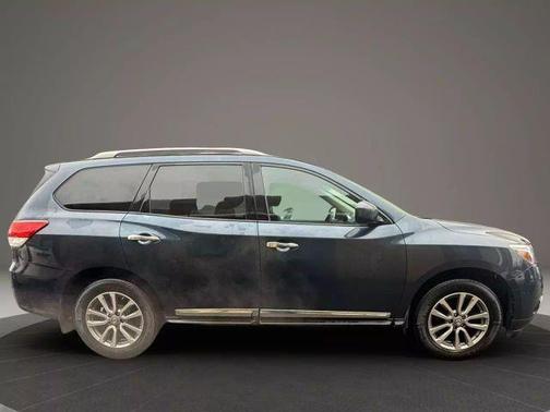 2014 Nissan Pathfinder SL