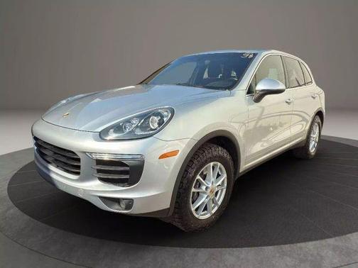 2016 Porsche Cayenne Base