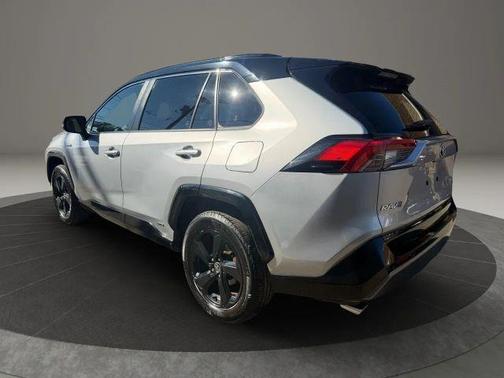 2020 Toyota RAV4 Hybrid XSE