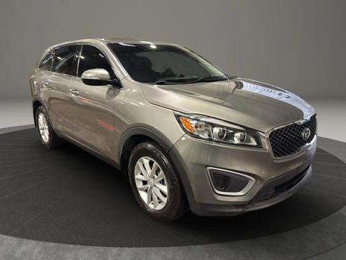 2017 Kia Sorento L