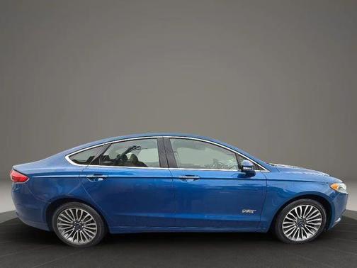 2017 Ford Fusion Energi SE Luxury