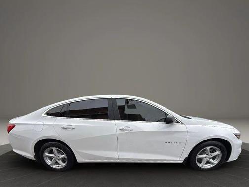 2018 Chevrolet Malibu 1LS