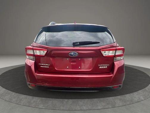 2017 Subaru Impreza 2.0i Premium