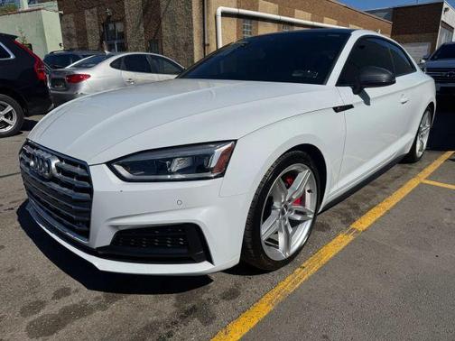 Glacier White Metallic 2019 Audi A5 2.0T Premium Plus