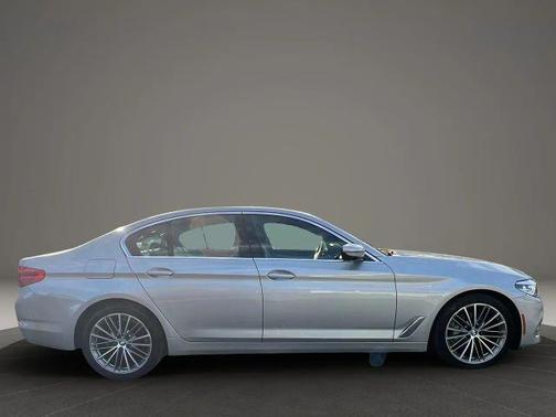 2019 BMW 530 i xDrive