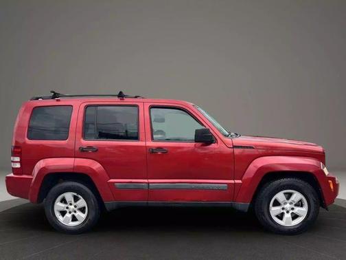 2010 Jeep Liberty Sport