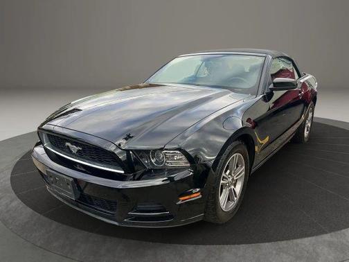 2013 Ford Mustang V6 Premium