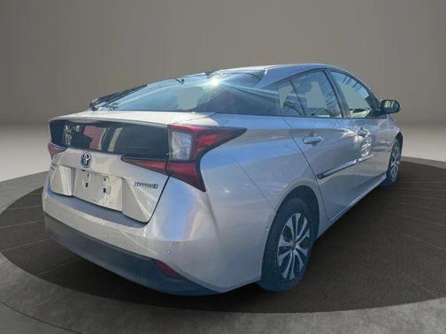 2019 Toyota Prius LE