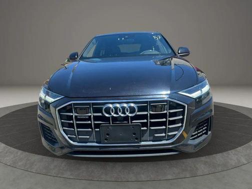 Orca Black Metallic 2019 Audi Q8 3.0T Premium