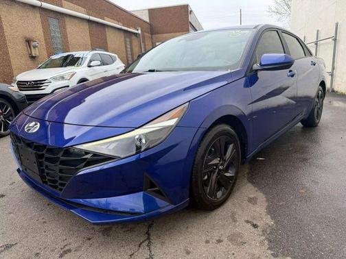 2021 Hyundai ELANTRA SEL