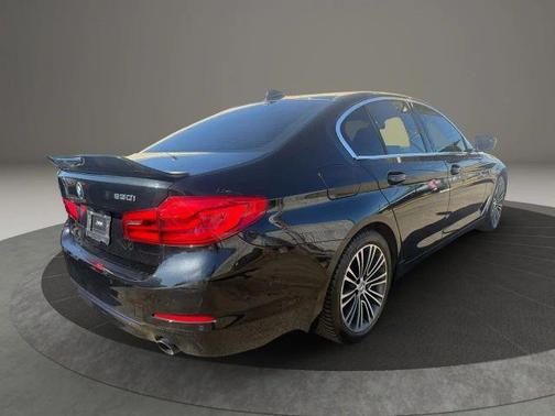 Black 2019 BMW 530 i xDrive
