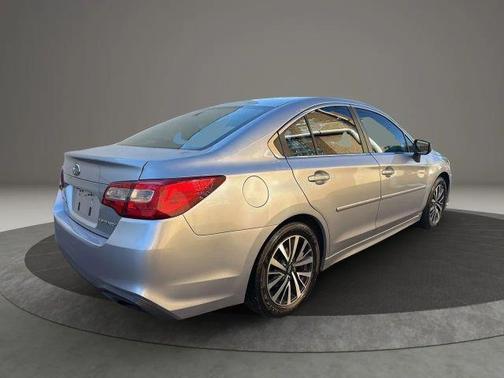 2018 Subaru Legacy 2.5i