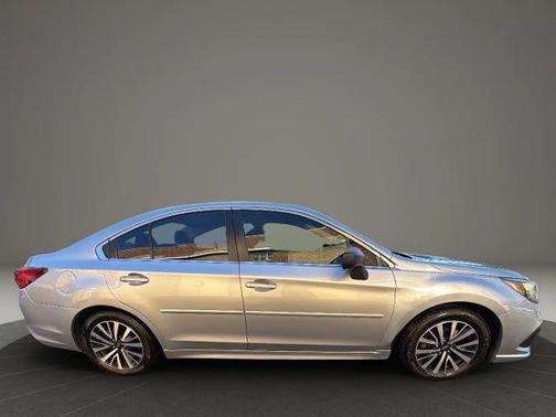 2018 Subaru Legacy 2.5i
