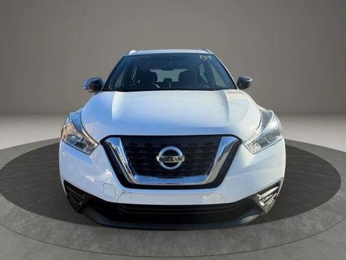 2019 Nissan Kicks S