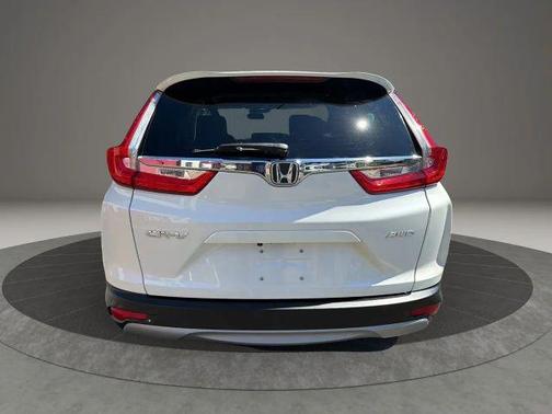 White 2018 Honda CR-V EX