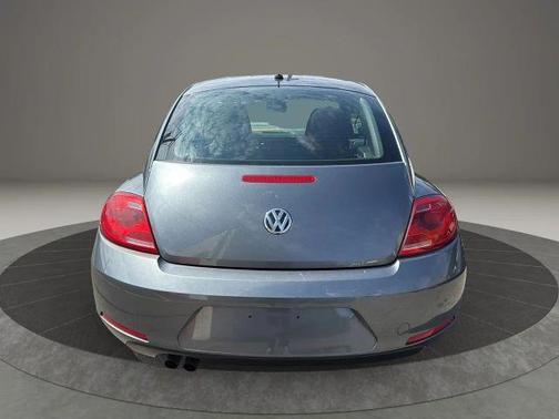 2014 Volkswagen Beetle Auto 1.8T Entry