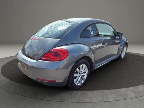 2014 Volkswagen Beetle Auto 1.8T Entry