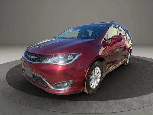 2019 Chrysler Pacifica Touring-L