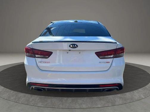 2017 Kia Optima SX Turbo