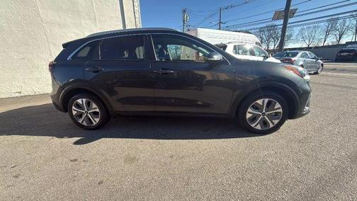2022 Kia Niro EV S