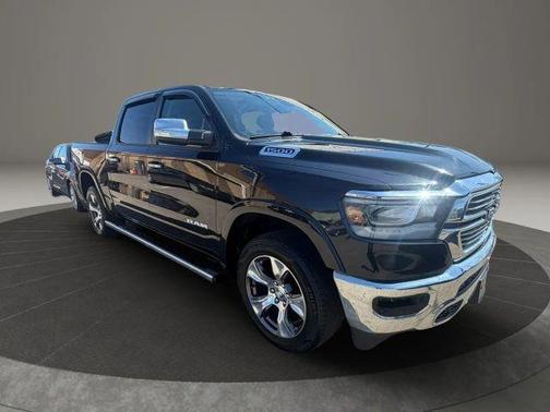 Black 2019 RAM 1500 Laramie