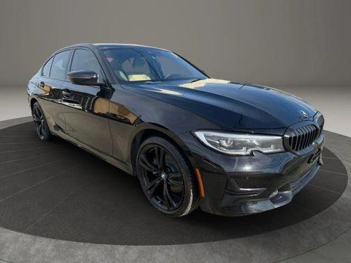 2022 BMW 330 i xDrive