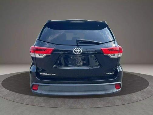 2017 Toyota Highlander LE Plus