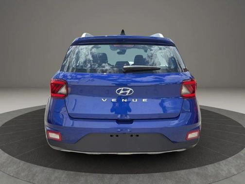 2020 Hyundai VENUE SEL