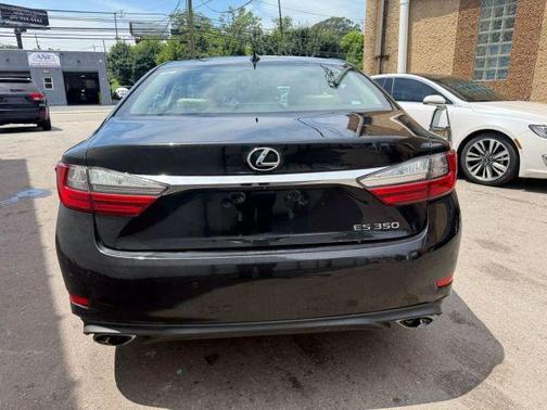 2016 Lexus ES 350 Base