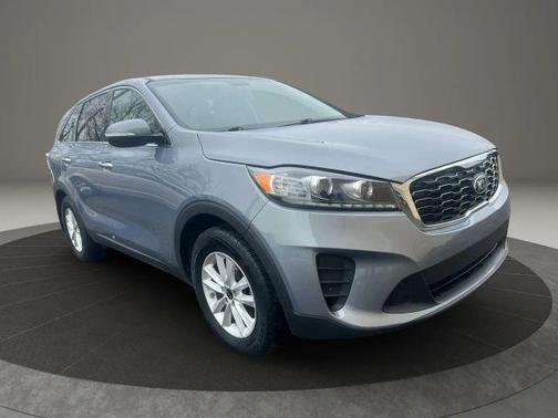 Silver 2020 Kia Sorento L