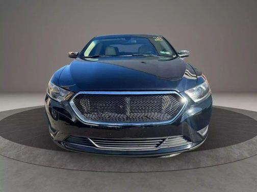 2018 Ford Taurus SE