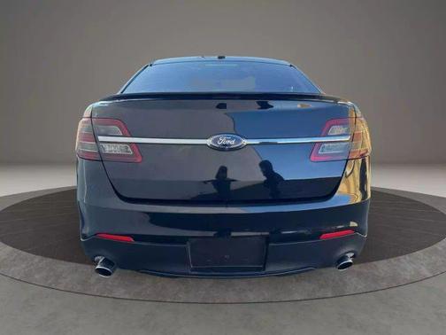 2018 Ford Taurus SE