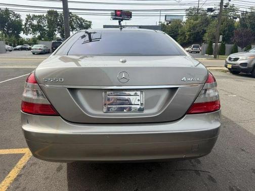2007 Mercedes-Benz S-Class S 550