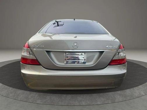 2007 Mercedes-Benz S-Class S 550