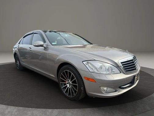 2007 Mercedes-Benz S-Class S 550