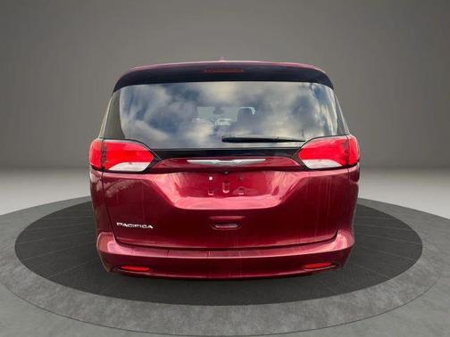 2017 Chrysler Pacifica LX