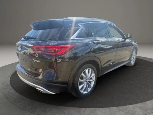 2020 INFINITI QX50 Luxe