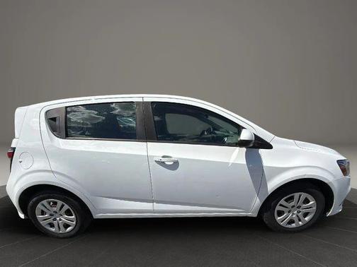 2020 Chevrolet Sonic LT