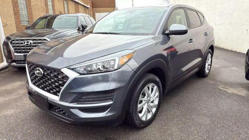 2021 Hyundai TUCSON SE