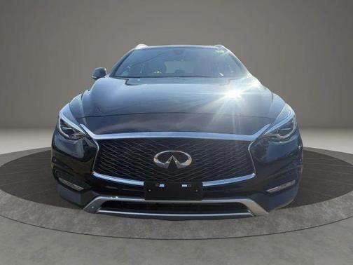 2018 INFINITI QX30 ESSENTIAL
