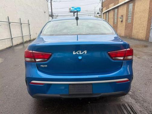 2022 Kia Rio S