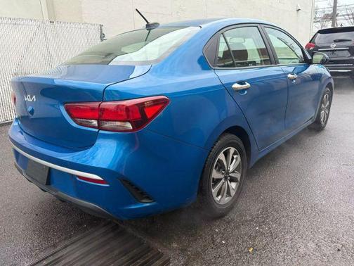2022 Kia Rio S