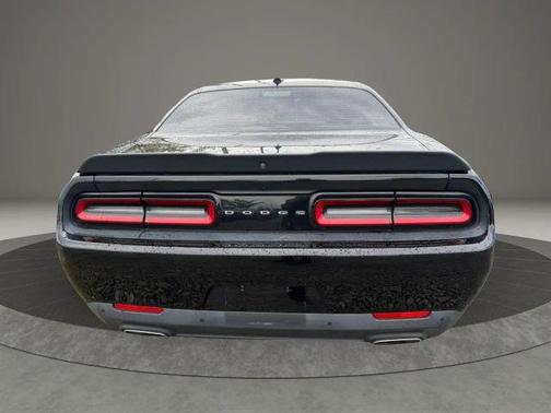 Black 2018 Dodge Challenger GT
