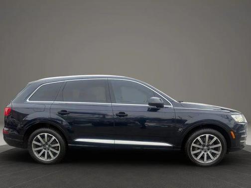 2018 Audi Q7 2.0T Premium Plus