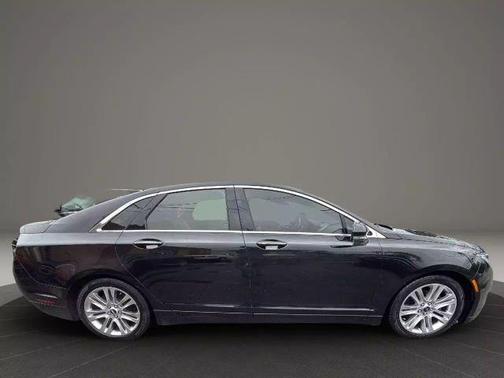 2016 Lincoln MKZ Base