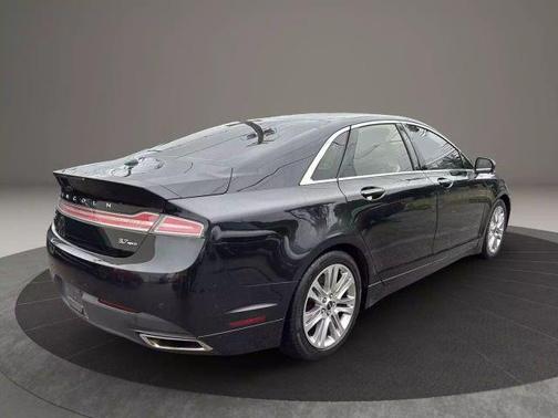 2016 Lincoln MKZ Base