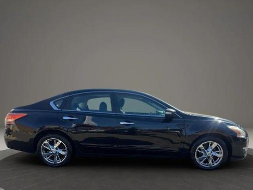 2014 Nissan Altima 2.5 SV