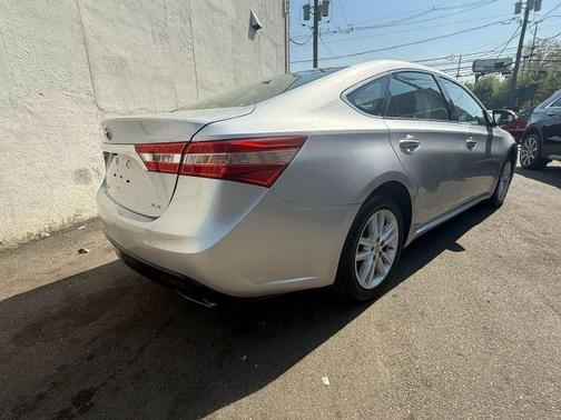 2014 Toyota Avalon XLE