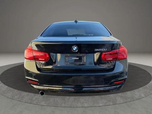 2018 BMW 320 i