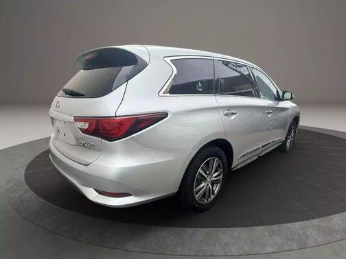 2016 INFINITI QX60 Base